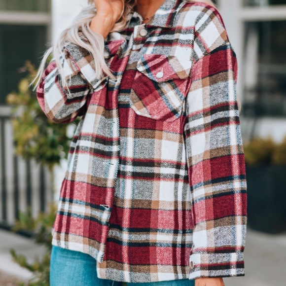 GEOMETRIC Plaid Print Pocketed Shirt - Picture 2 of 3